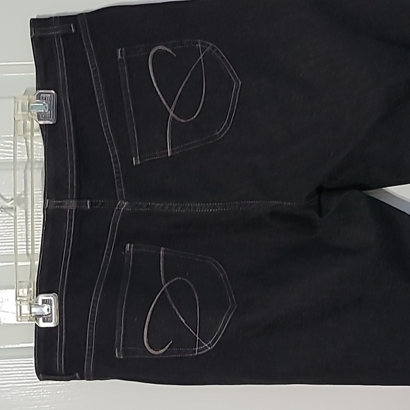 Chico's Platinum Black Denim Jeans Short Size 2.5 Size 14 - Picture 3 of 10